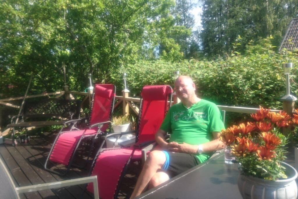 Cosy Non Smoking Cabin Close To Beach,Alnoe Сундсвал Екстериор снимка