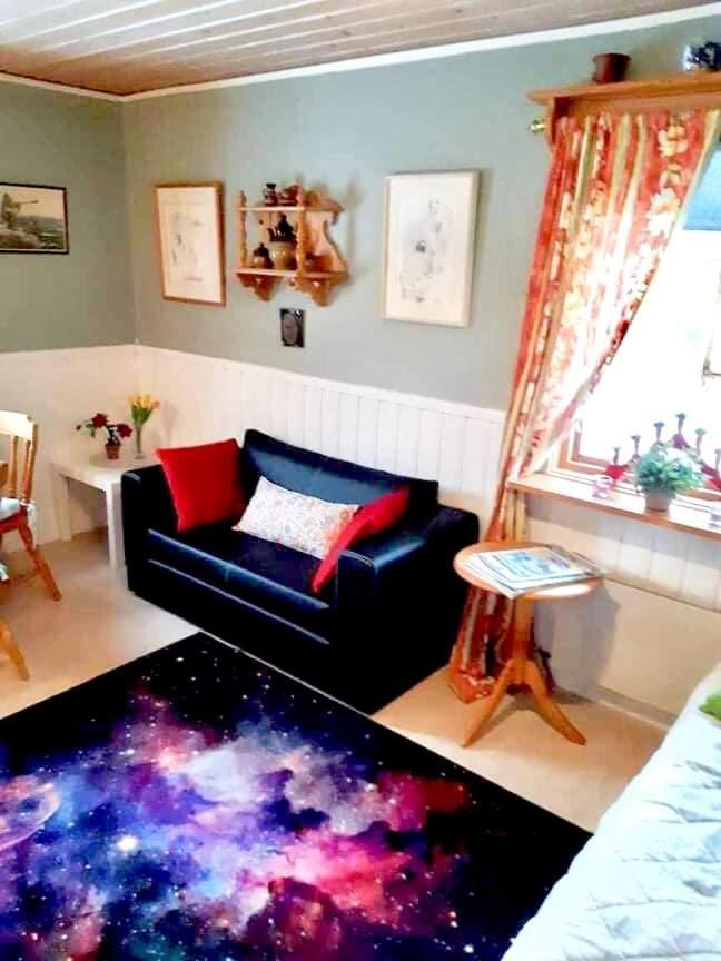 Cosy Non Smoking Cabin Close To Beach,Alnoe Сундсвал Екстериор снимка